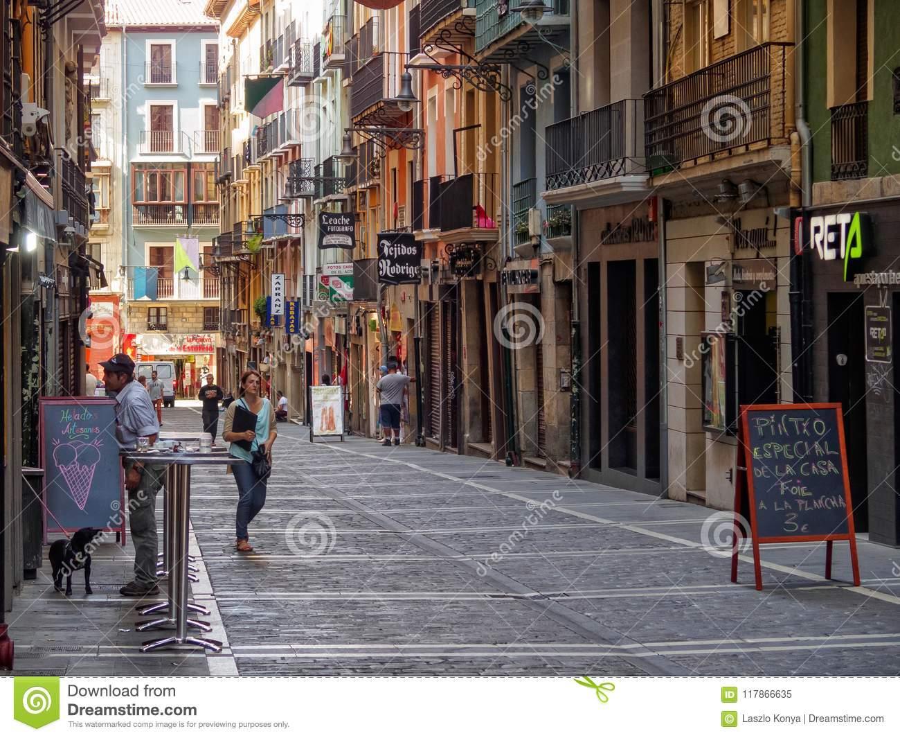 Hostal Arriazu Pamplona Exterior foto